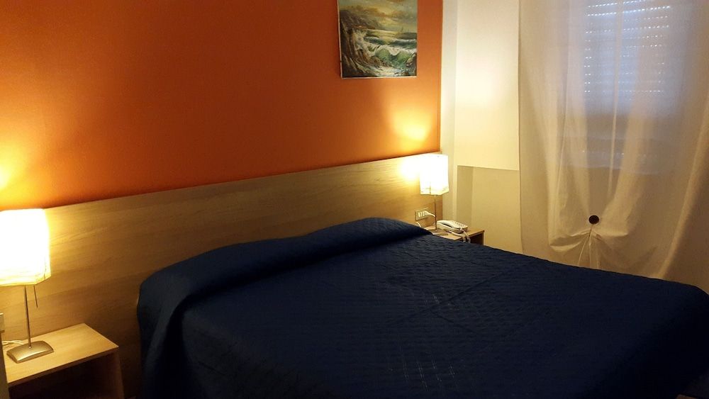 Hotel Cavalieri del Tau Economy Double Room 4