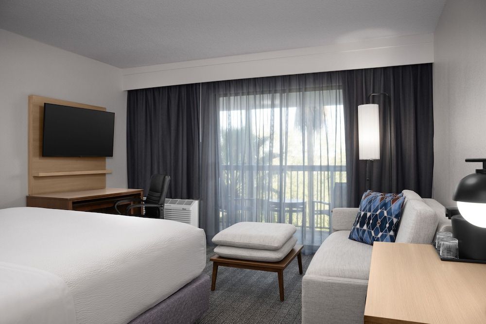 undefined Courtyard by Marriott Orlando East/UCF Area 10
