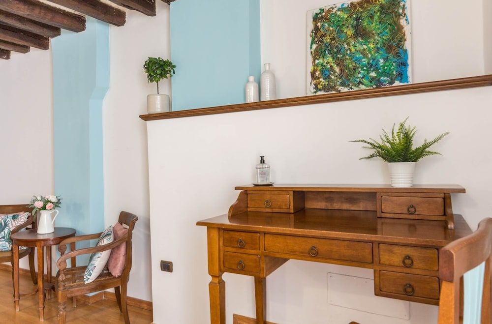 Torripa Group - Trastevere Junior Suite, City View 24