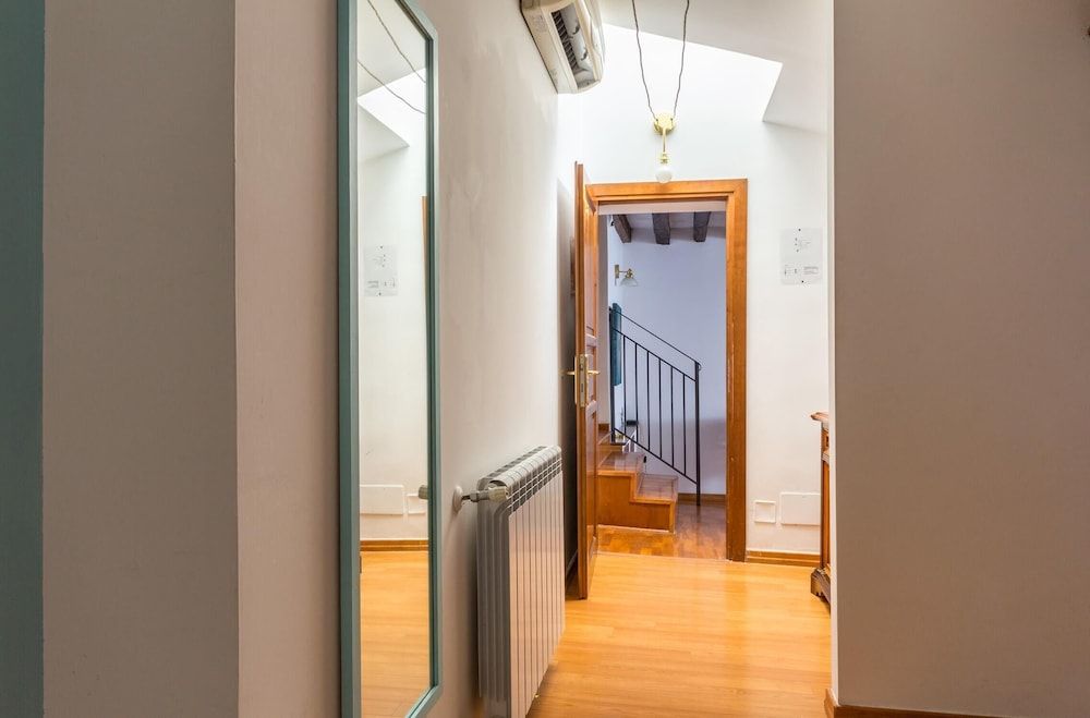 Torripa Group - Trastevere Junior Suite, City View 9