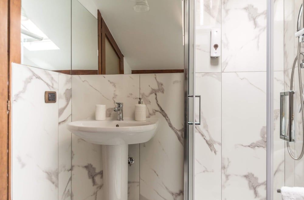 Torripa Group - Trastevere Junior Suite, City View 15