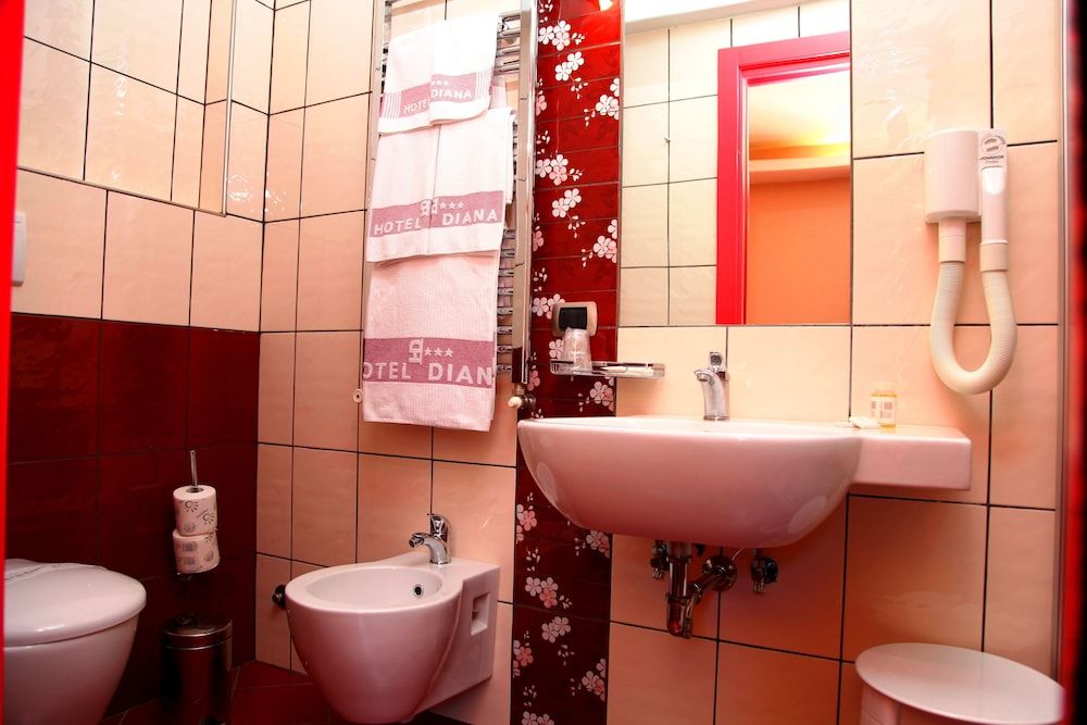 Diana Pompei Family Room 7