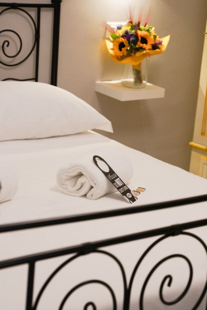 Affittacamere Alba Standard Double Room 5