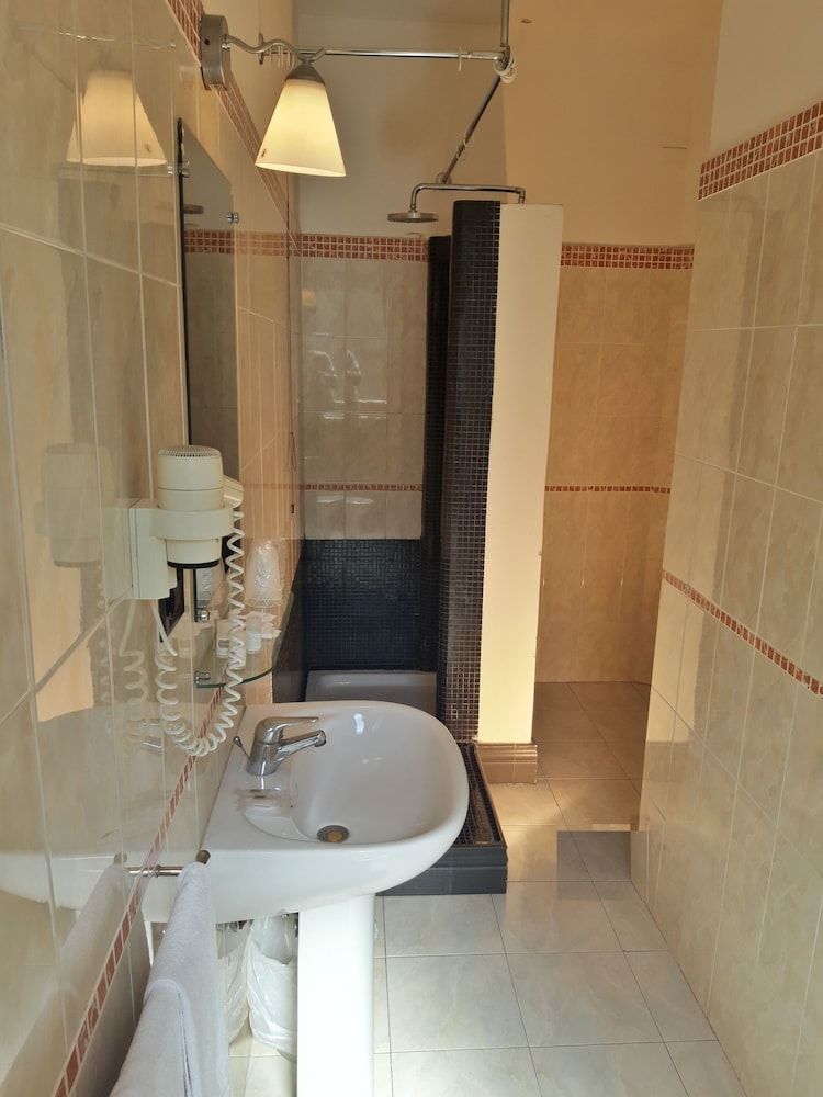 undefined Hotel San Felice 7