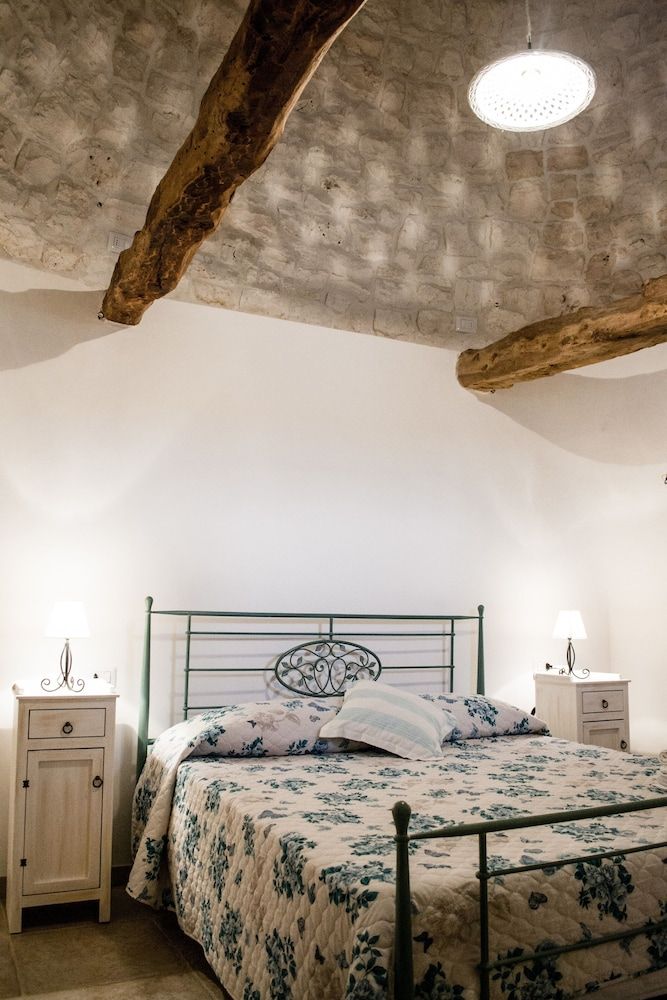 Trulli Donna Isabella