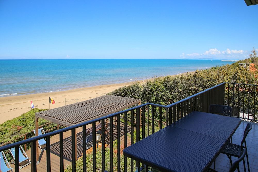 Panoramic Apartment, 2 Bedrooms, Balcony, Sea View
