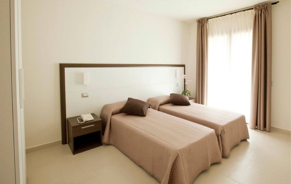 Xenia Hotel Superior Double or Twin Room 5