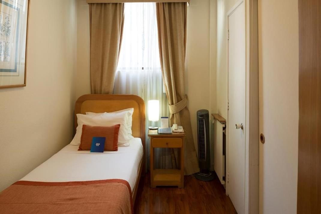 undefined Hotel Presidente 10