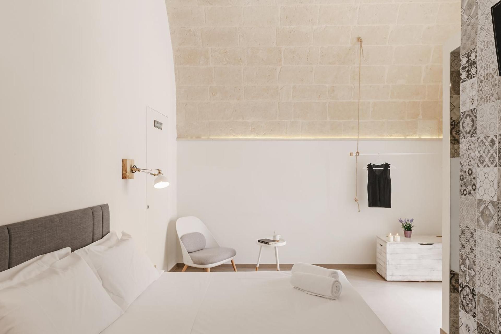 undefined Hydria Residence 8