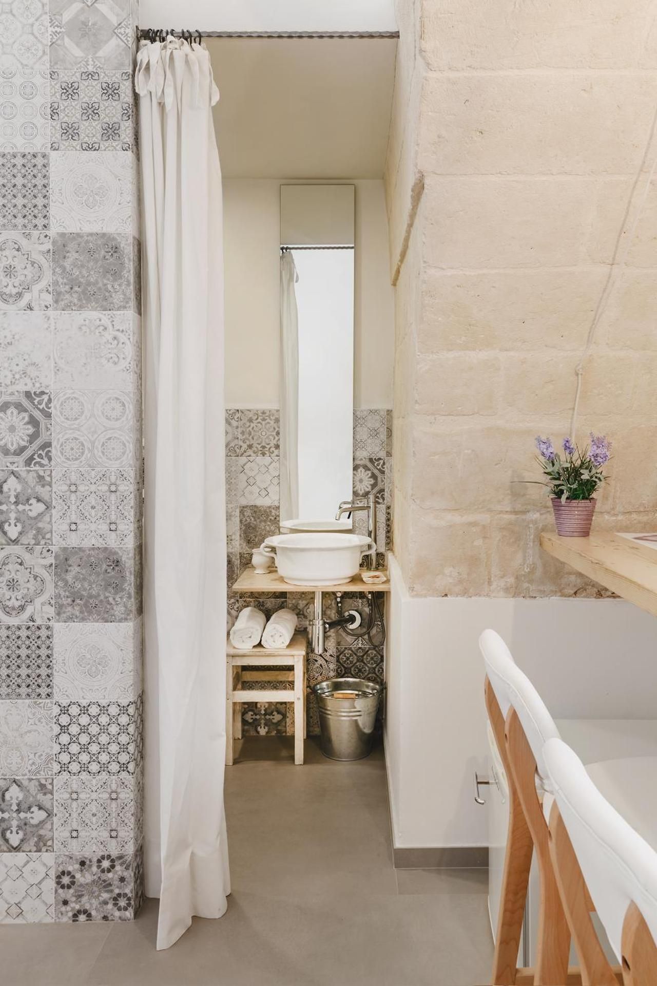 undefined Hydria Residence 7