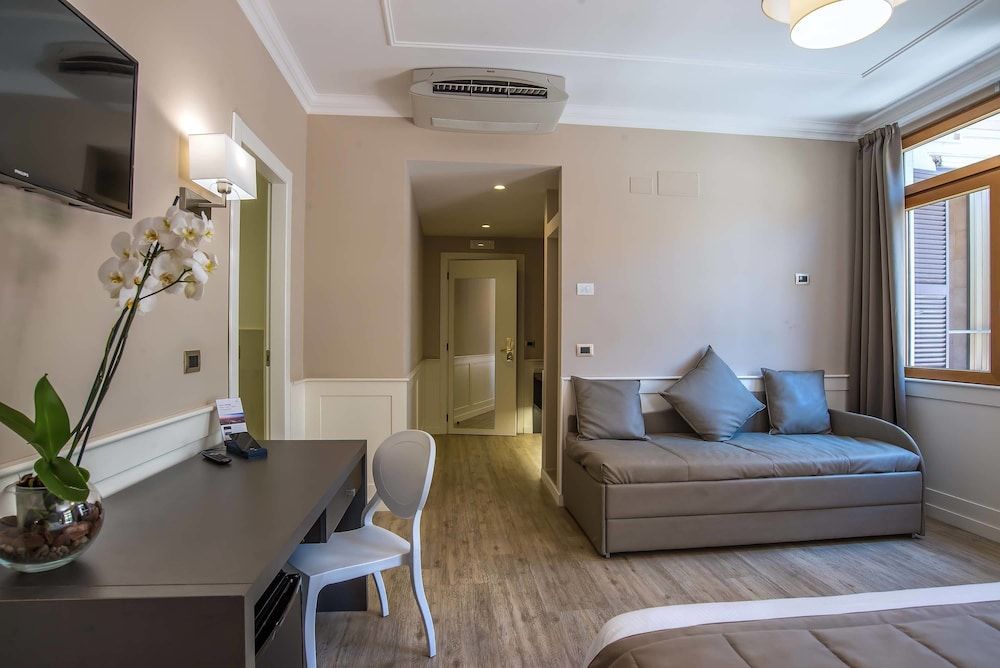 Hotel Museum Deluxe Room 15