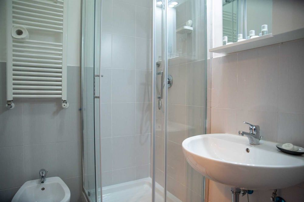 Romerooms Double or Twin Room 11