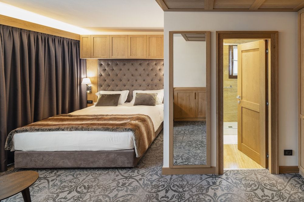 Lajadira Hotel & Spa Superior Double or Twin Room