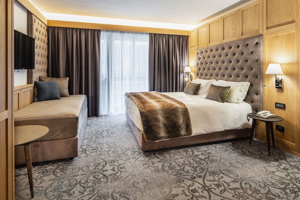 undefined Lajadira Hotel & Spa