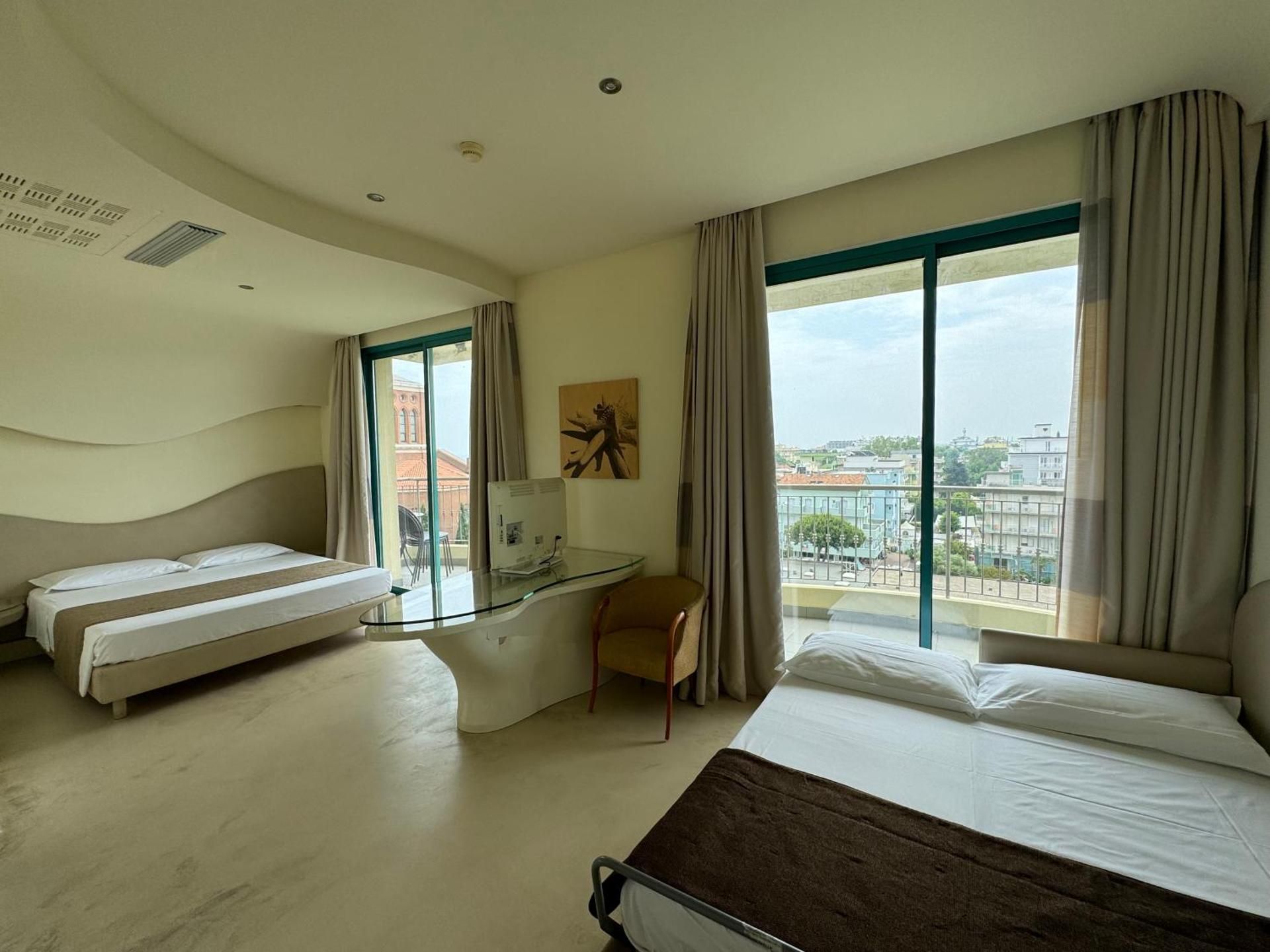 Superior Quadruple Room With Balcony