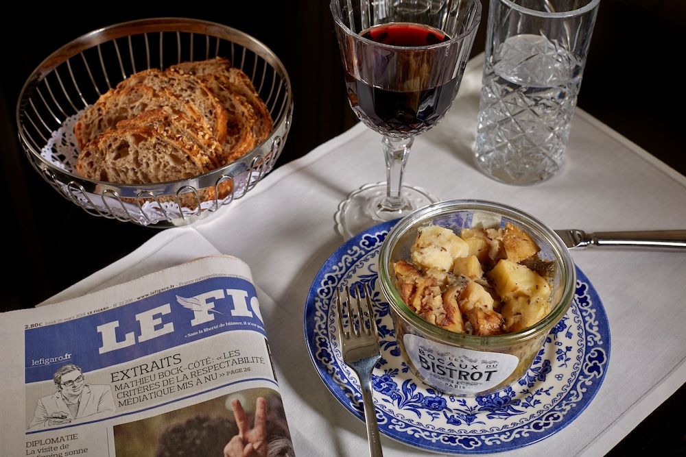 Room service - dining