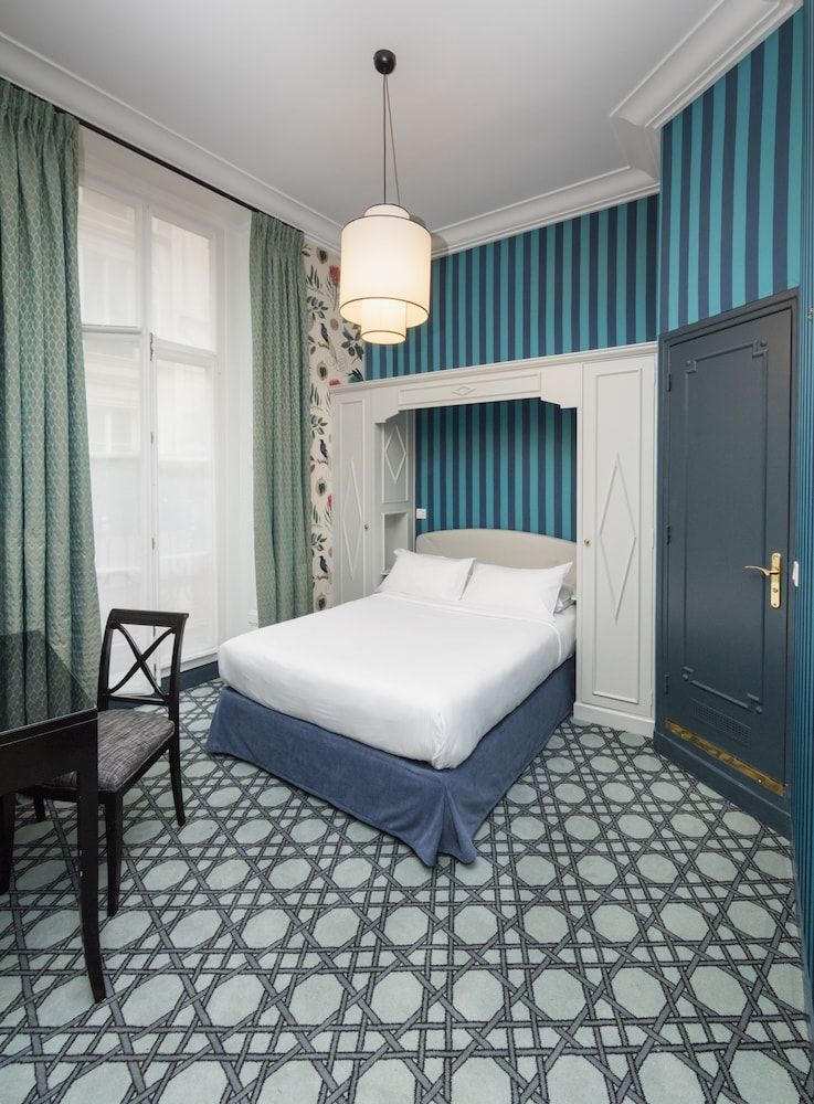 Hotel Saint Germain Standard Double Room 4