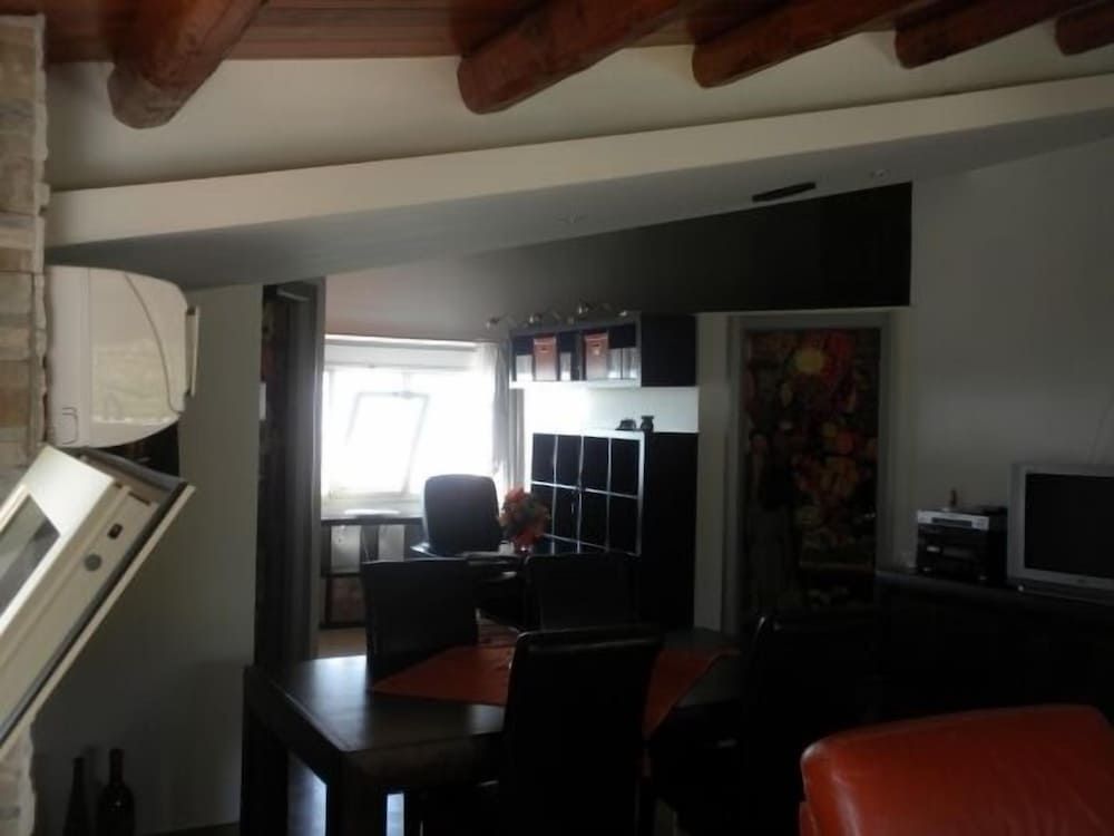 Camagna Country House Suite, Jetted Tub 7