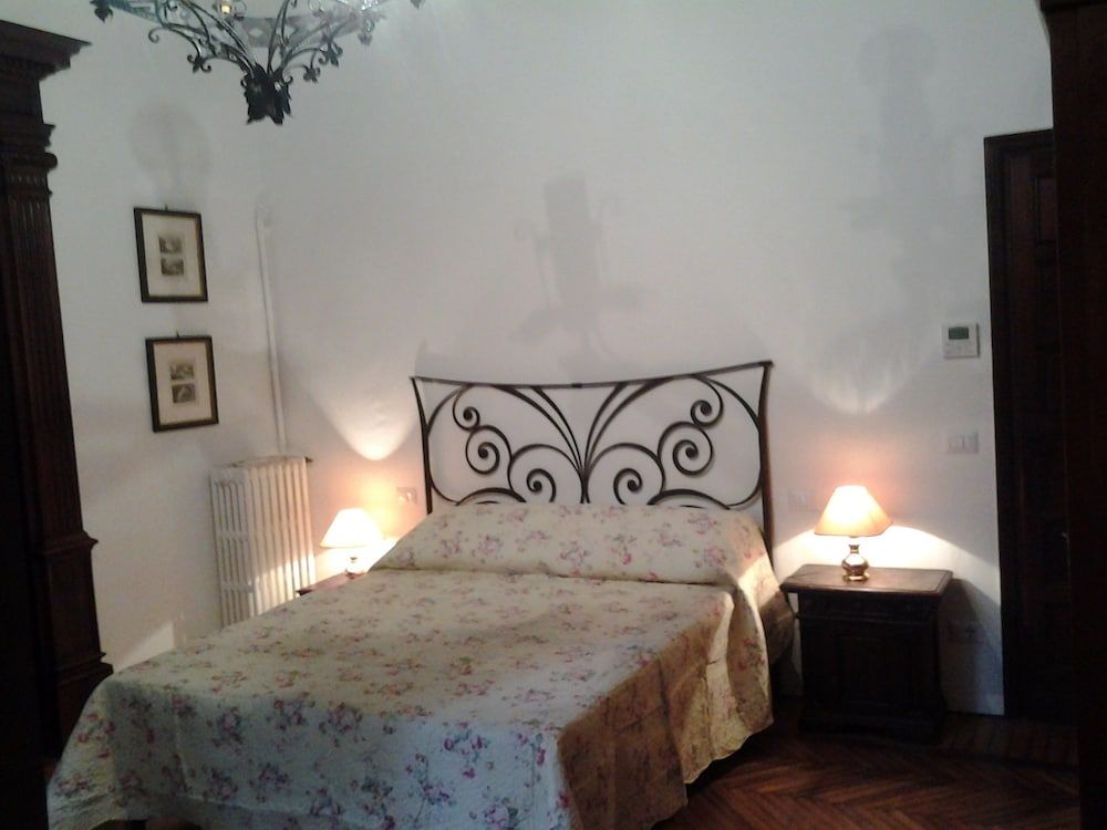 Little Garden Donatello Apartment, Ground Floor 2