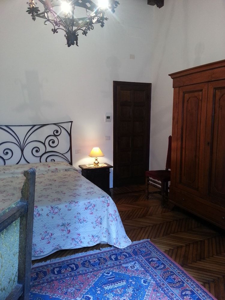 Little Garden Donatello Apartment, Ground Floor 3