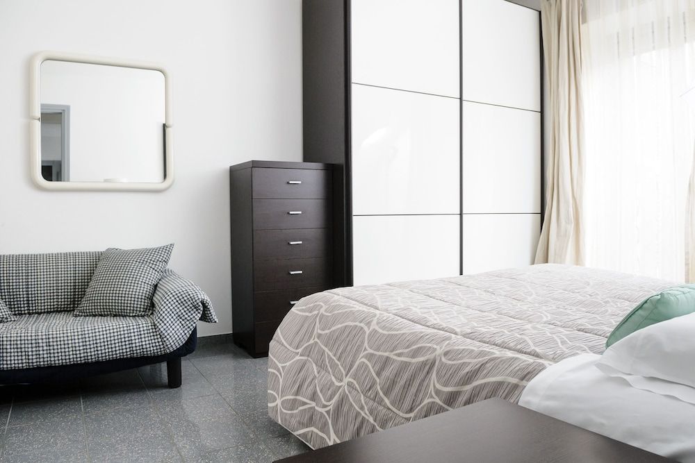 undefined Residence Diaz 4