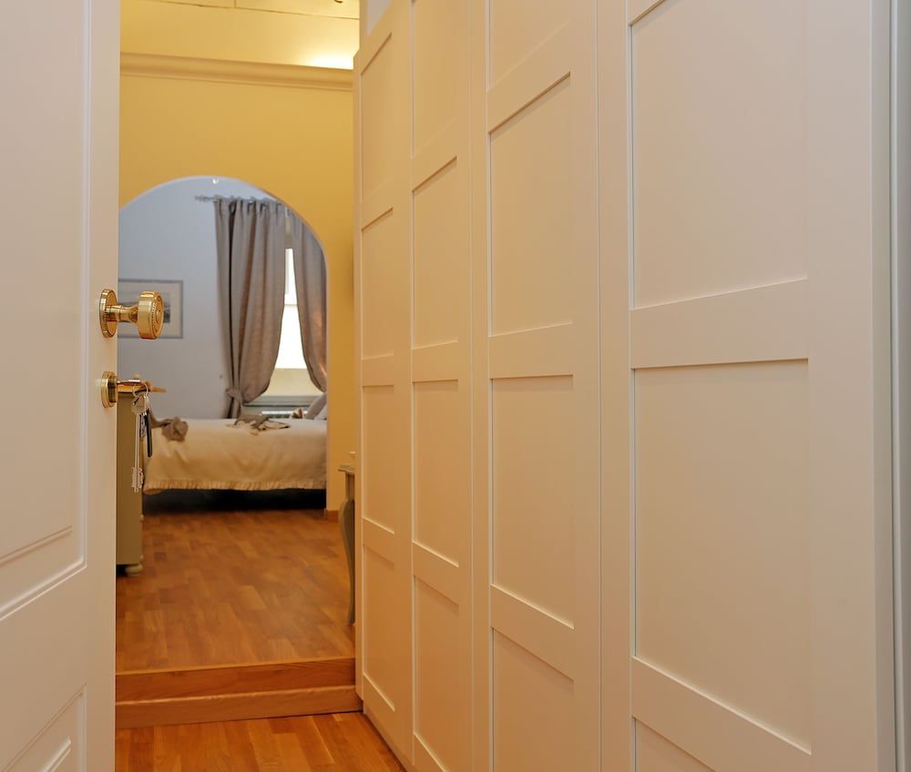 Madonna de’ Monti Suites Junior Suite 9