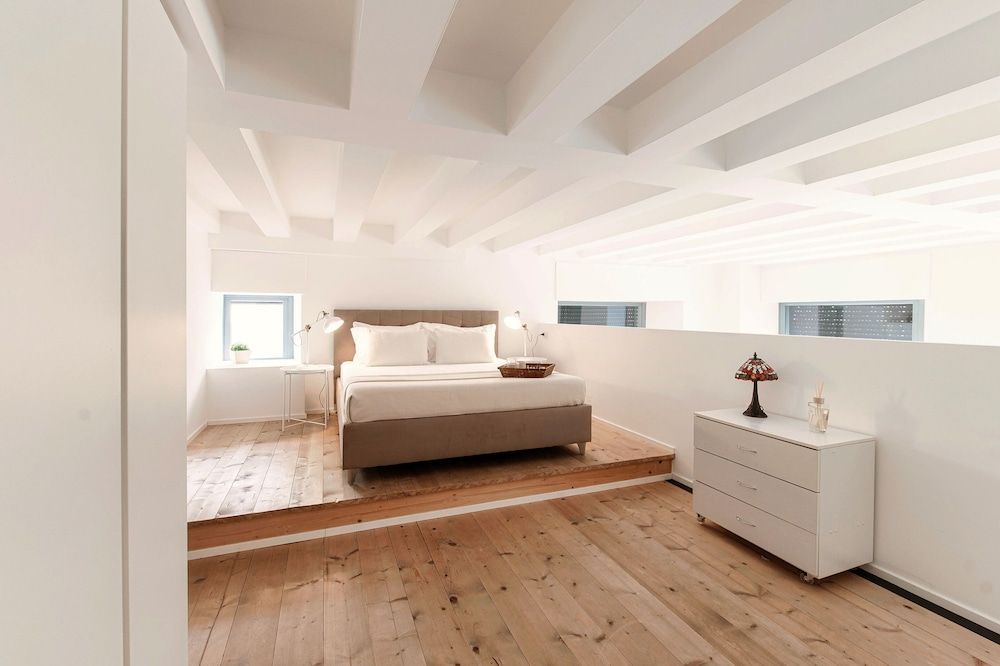 Porta Torre Lofts Courtyard Loft 2