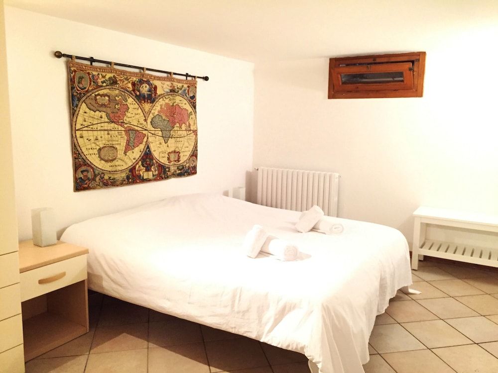 undefined Apartment Della Cernaia 4