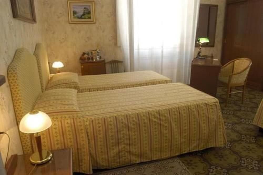 undefined Hotel Beatrice 2