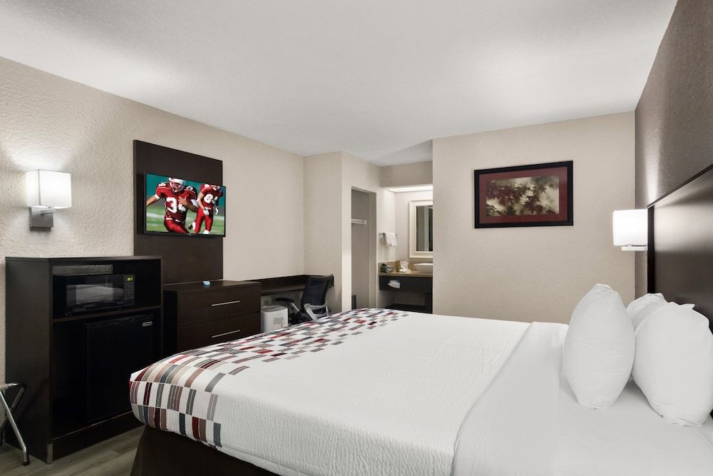 Deluxe Room, 1 King Bed, Non Smoking
