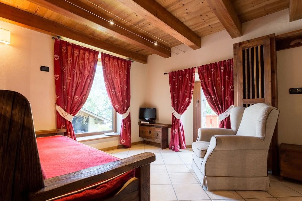 Duplex, 1 Bedroom, Balcony