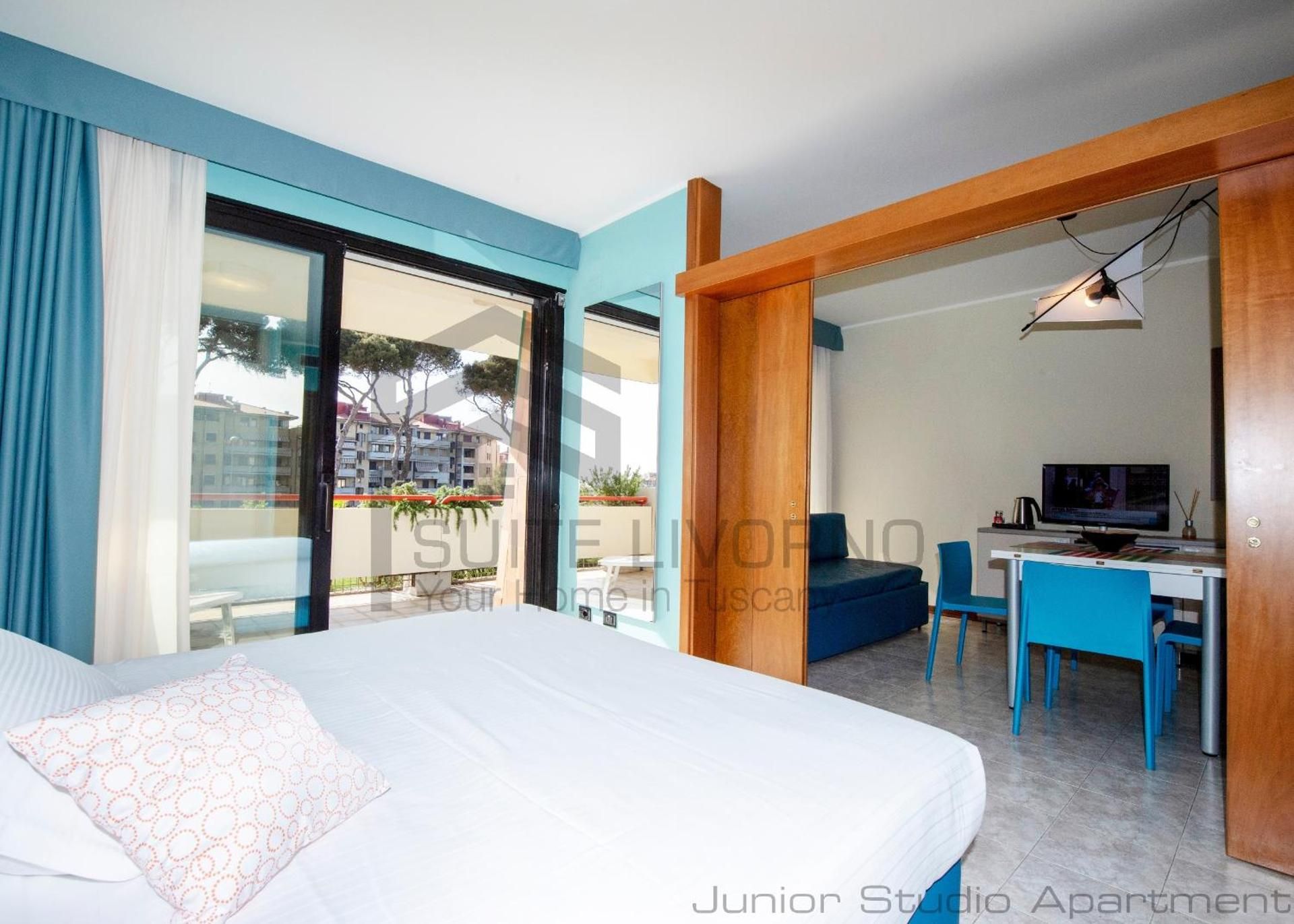 Apartment with Balcony