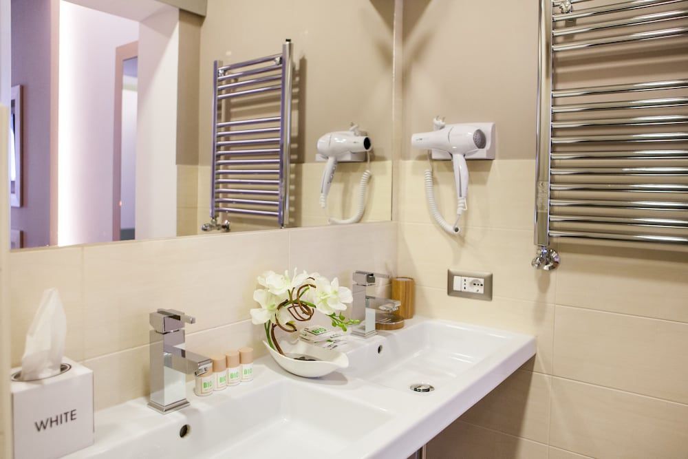 Grand Master Suites Double Room 12