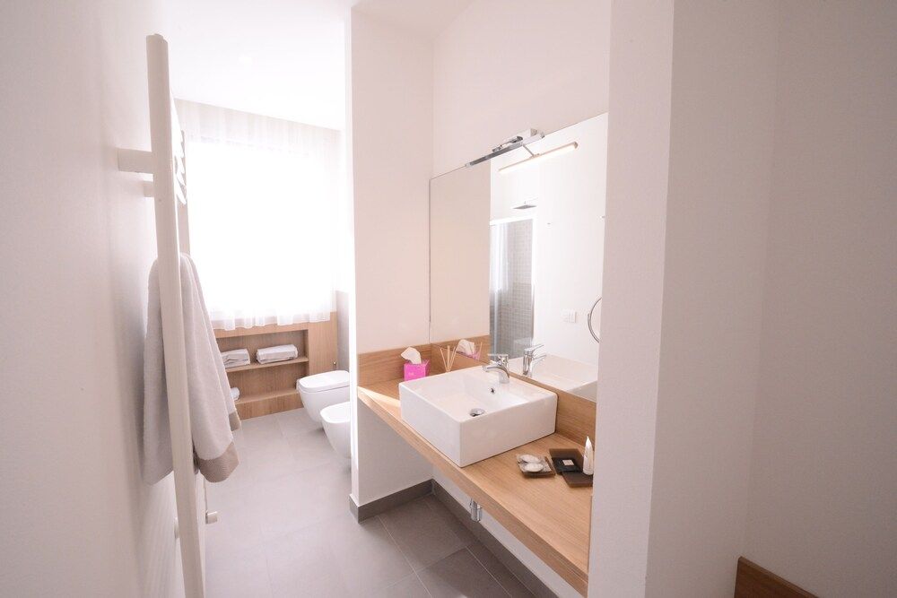 Sicilia Hotel Spa Family Suite, 2 Bedrooms, 2 Bathrooms 4