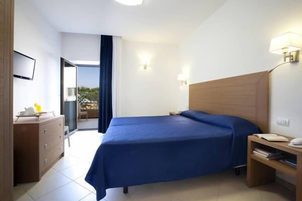 Family Room, 2 Bedrooms, Annex Building