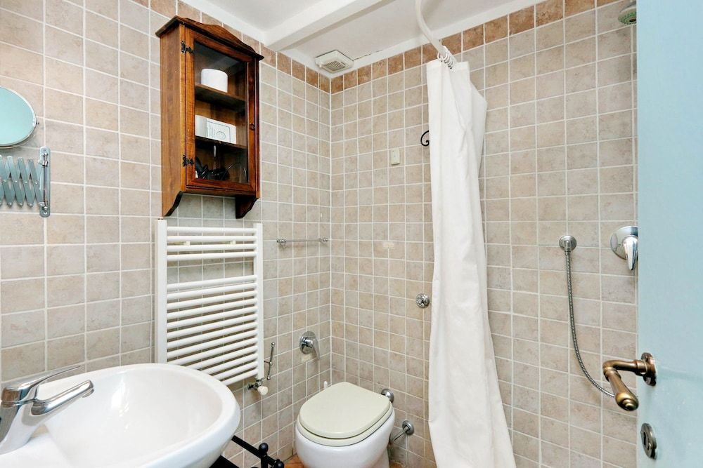 Scipioni Suites Triple Room 7