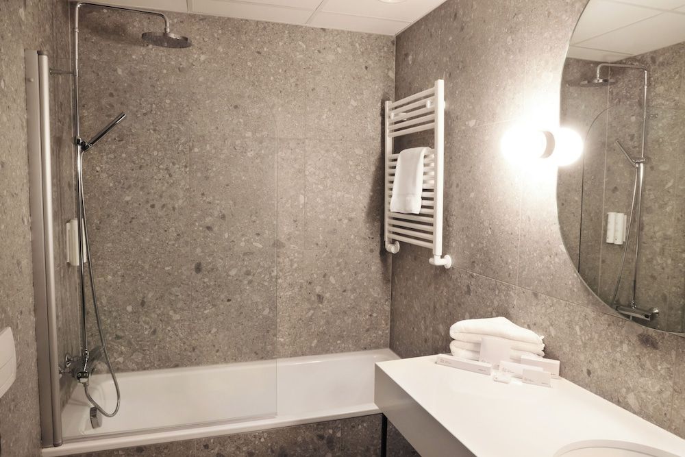 Hotel Reykjavík Grand Atrium View Double Room 5