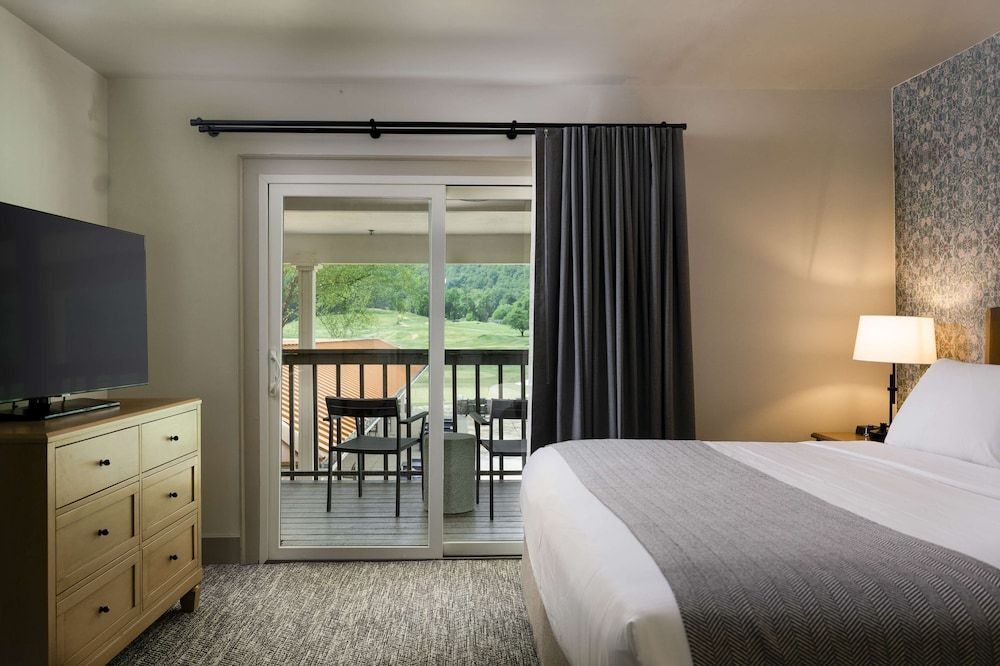 Suite, 1 Bedroom, Balcony