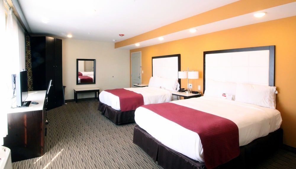 Room, 2 Queen Beds, Non Smoking