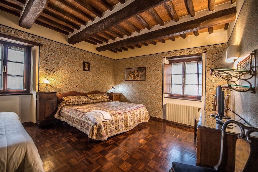 Relais Oroscopo Triple Room 3