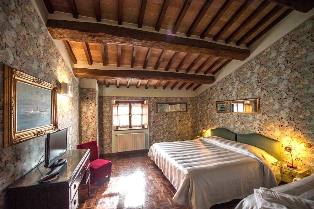 Relais Oroscopo Triple Room 2