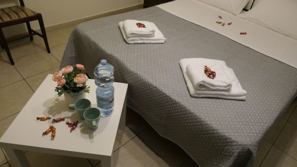 B&B Dimora Cirillo Basic Double or Twin Room (Plebiscito) 6