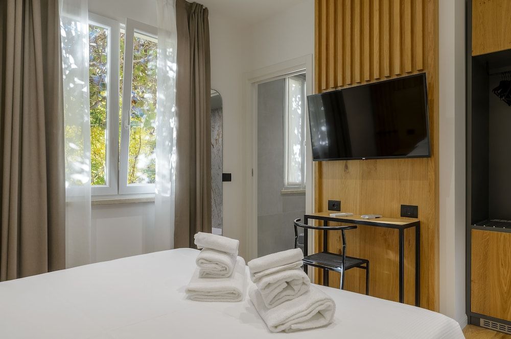 Best Western Hotel Arya Superior Room, 1 Queen Bed, Patio, Garden View 4