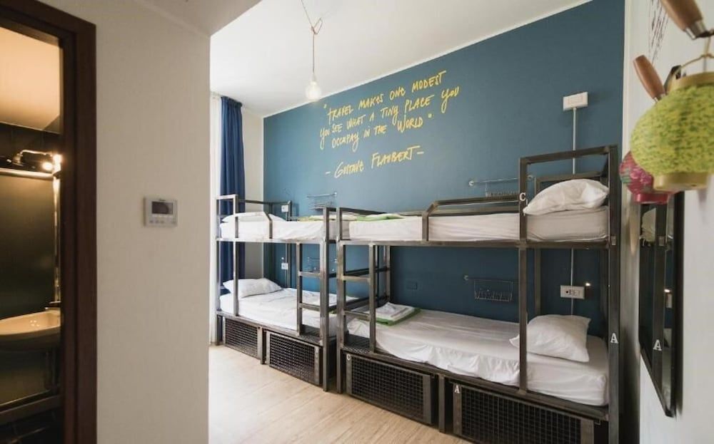 Shared Dormitory, Mixed Dorm (4 people)