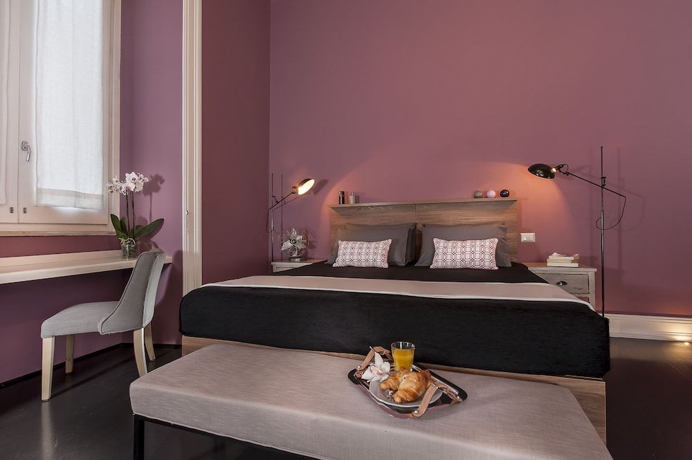 Daniele Manin Guesthouse Double or Twin Room 5