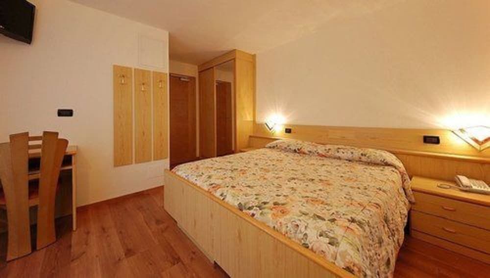 Classic Double or Twin Room