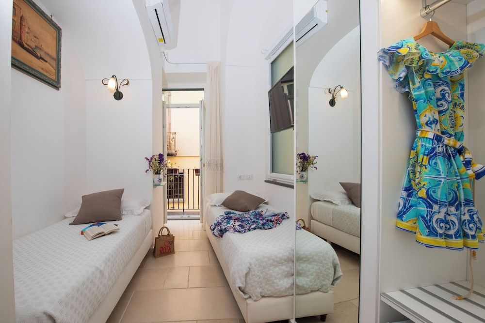 Hotel Antica Repubblica Family Suite, 1 Bedroom, Balcony, City View 9