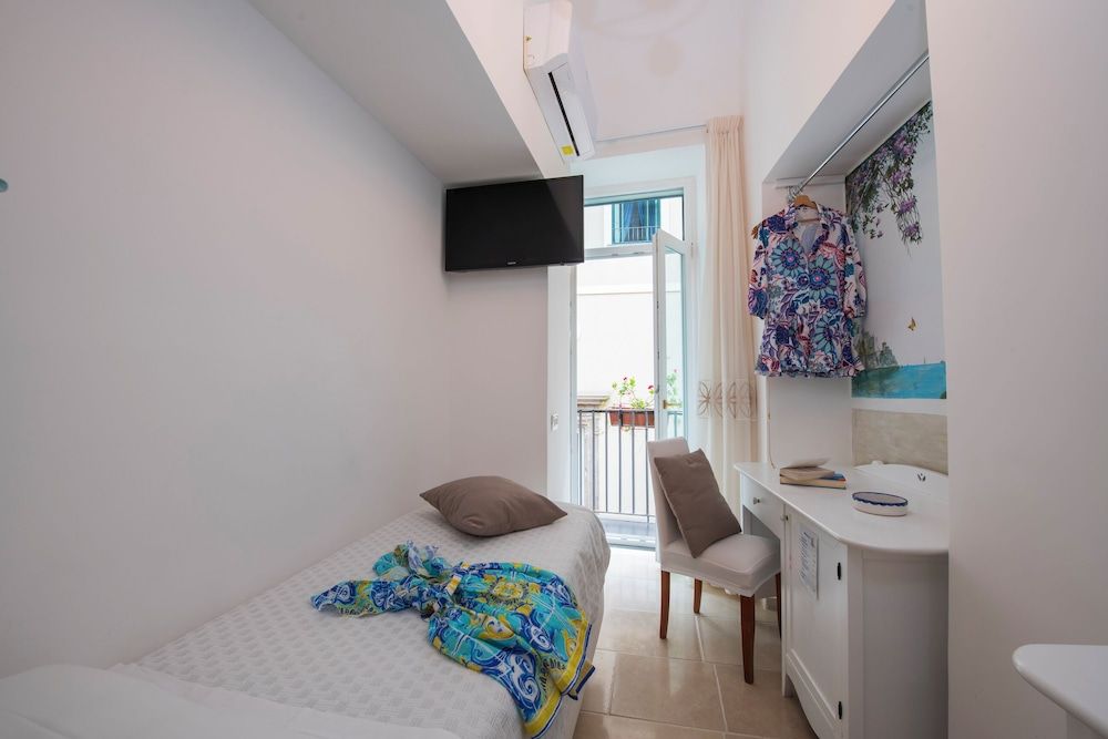 Hotel Antica Repubblica Family Suite, 1 Bedroom, Balcony, City View 16