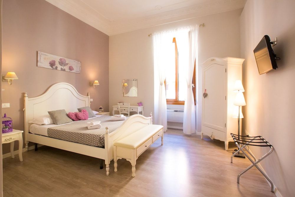 undefined B&B Vatican's Keys 5