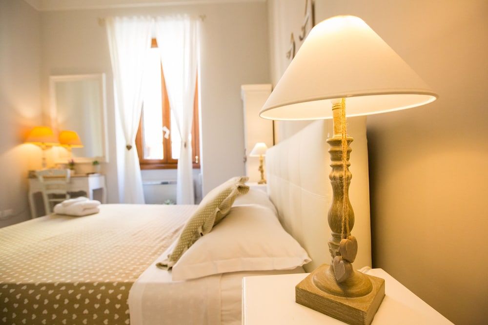 undefined B&B Vatican's Keys 6